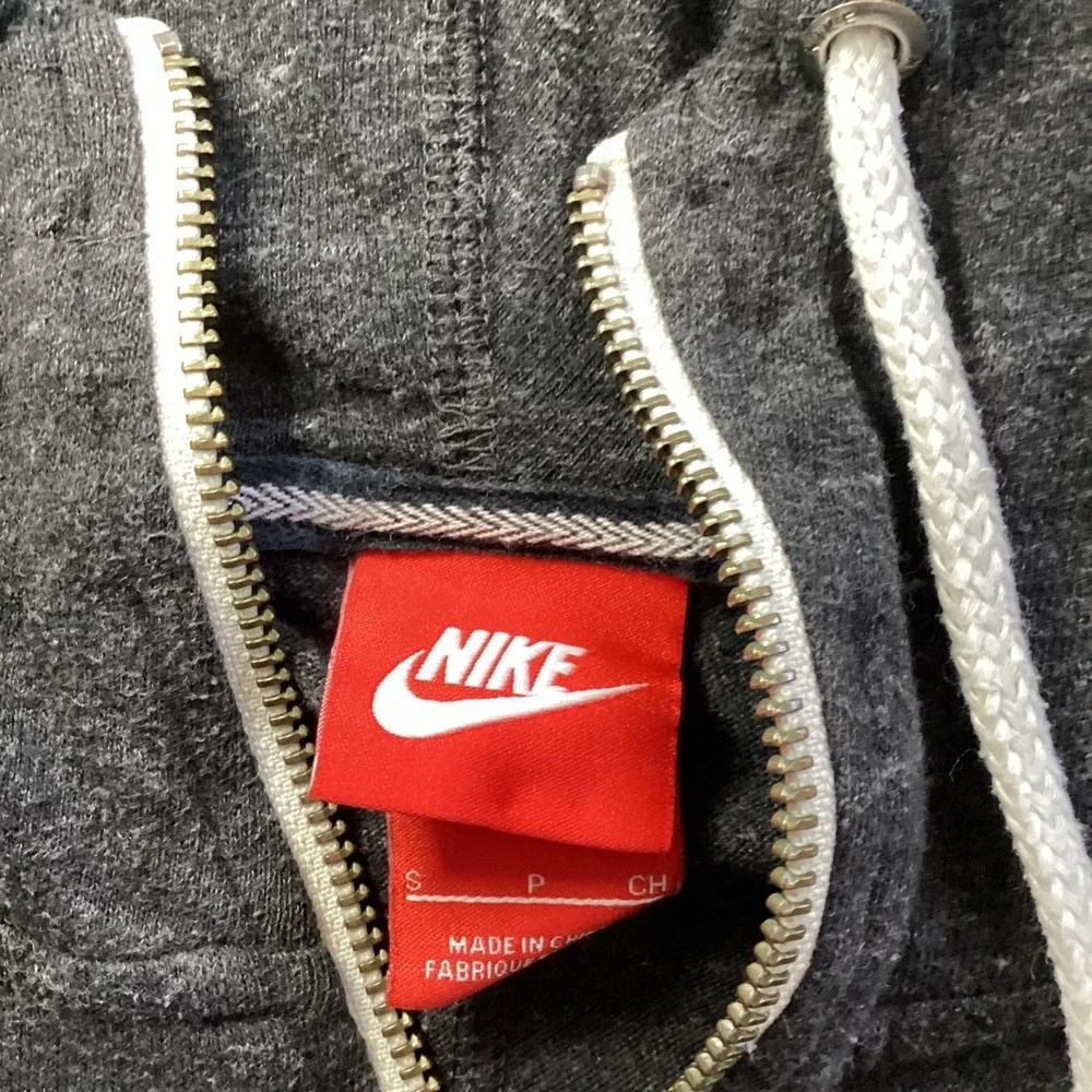 Nike preowned very